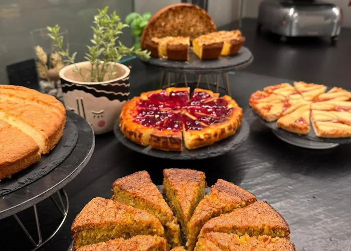 Miramare Con PiscinaAlbergo